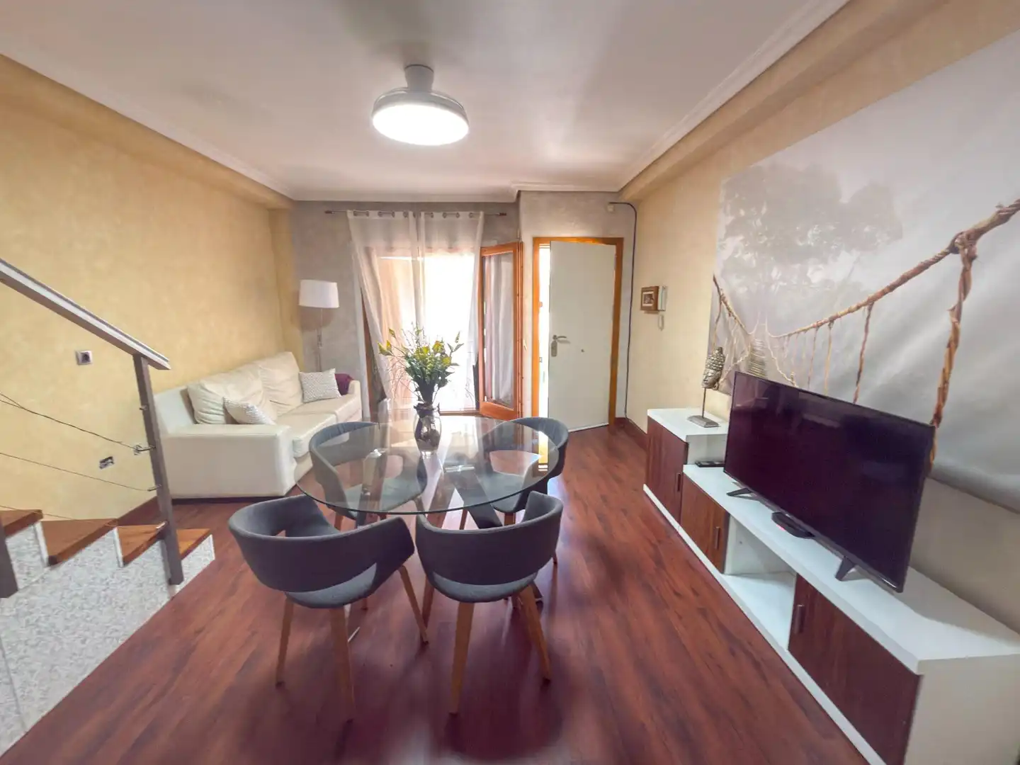 Living room of Duplexes for sale in Torrevieja  with Terrace, Furnished and Balcony