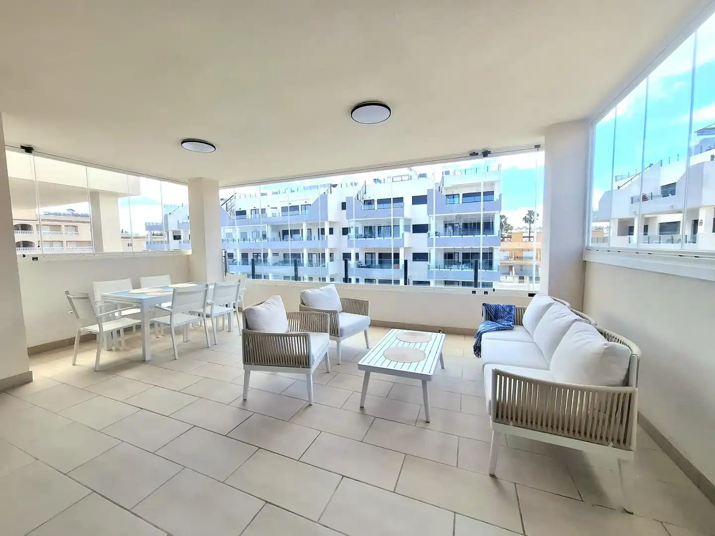 Apartamento con terraza en venta en Orihuela Costa, imagen 4