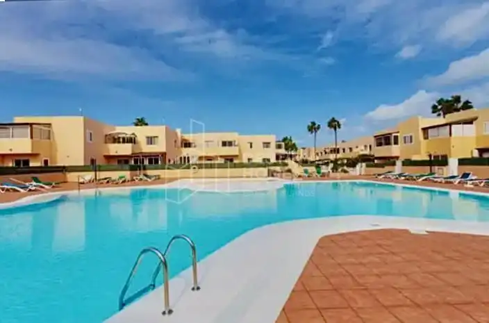 Apartament amb piscina en venda a Punta Prieta
