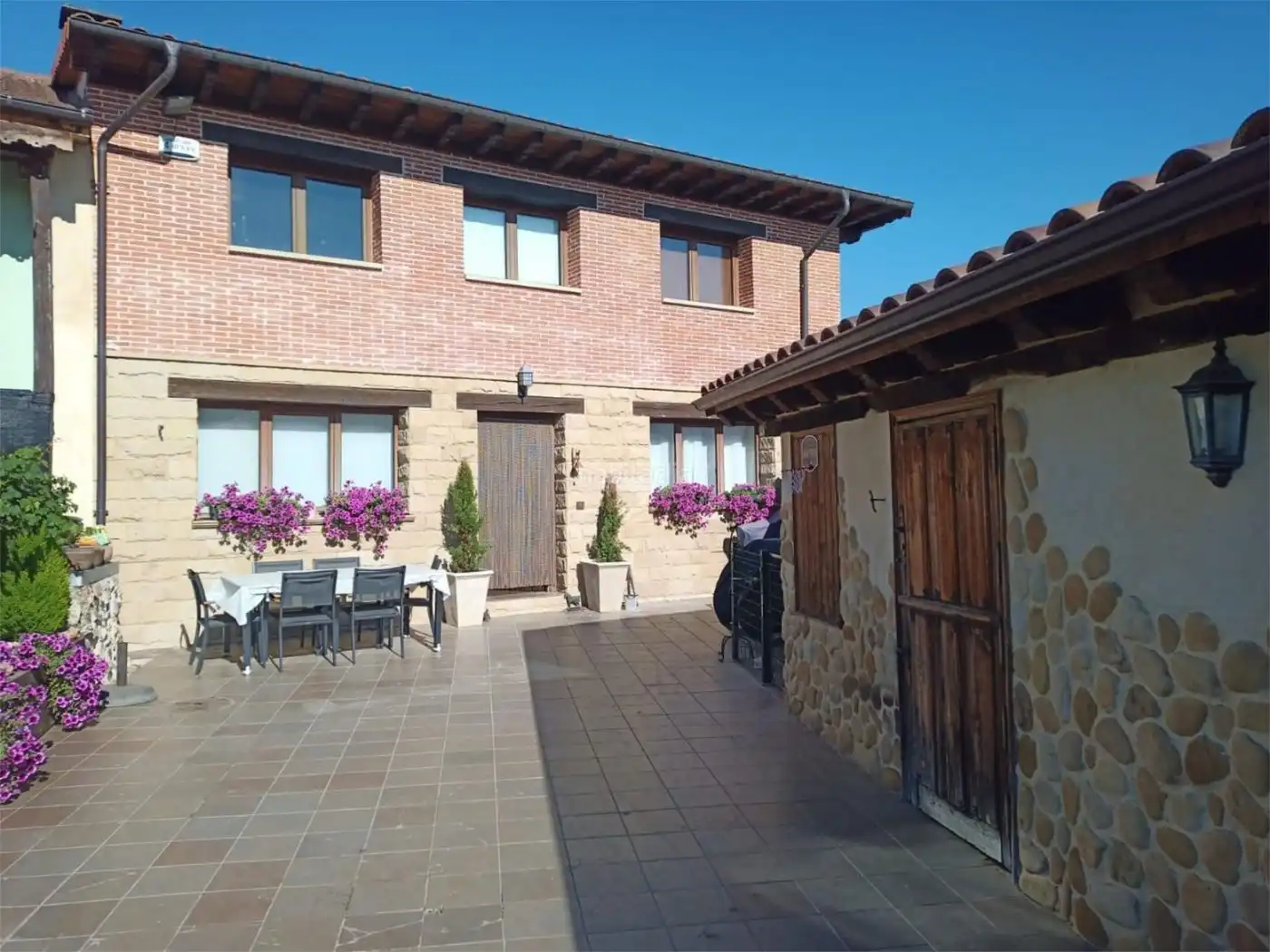Casa a schiera in vendita a Poblado Miñón 33, imagen 2
