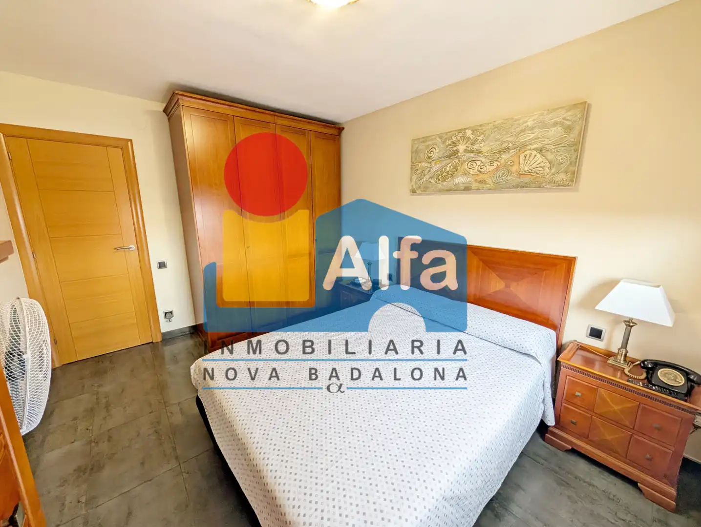 Habitación de Piso en venta en Badalona con Aire acondicionado, Calefacción y Jardín privado