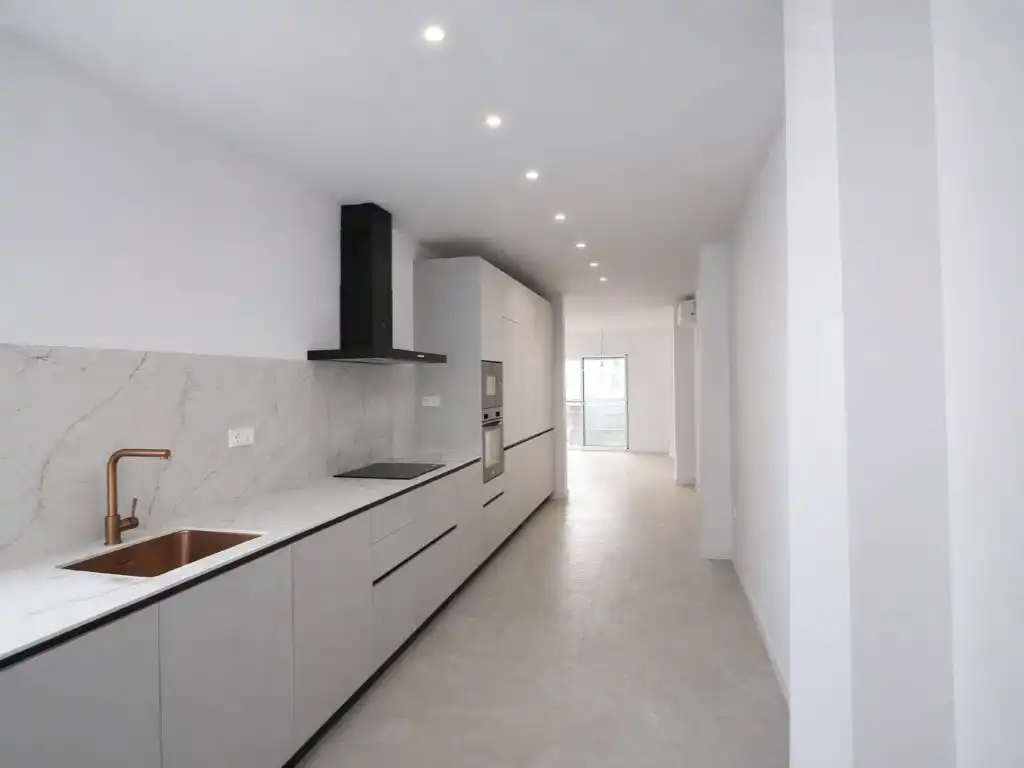 Kitchen of Flat for sale in Fuengirola  with Air Conditioner, Terrace and Oven