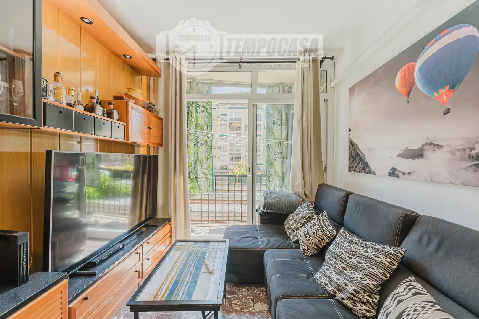 Living room of Flat for sale in Barcelona  with Air Conditioner, Heating and Balcony