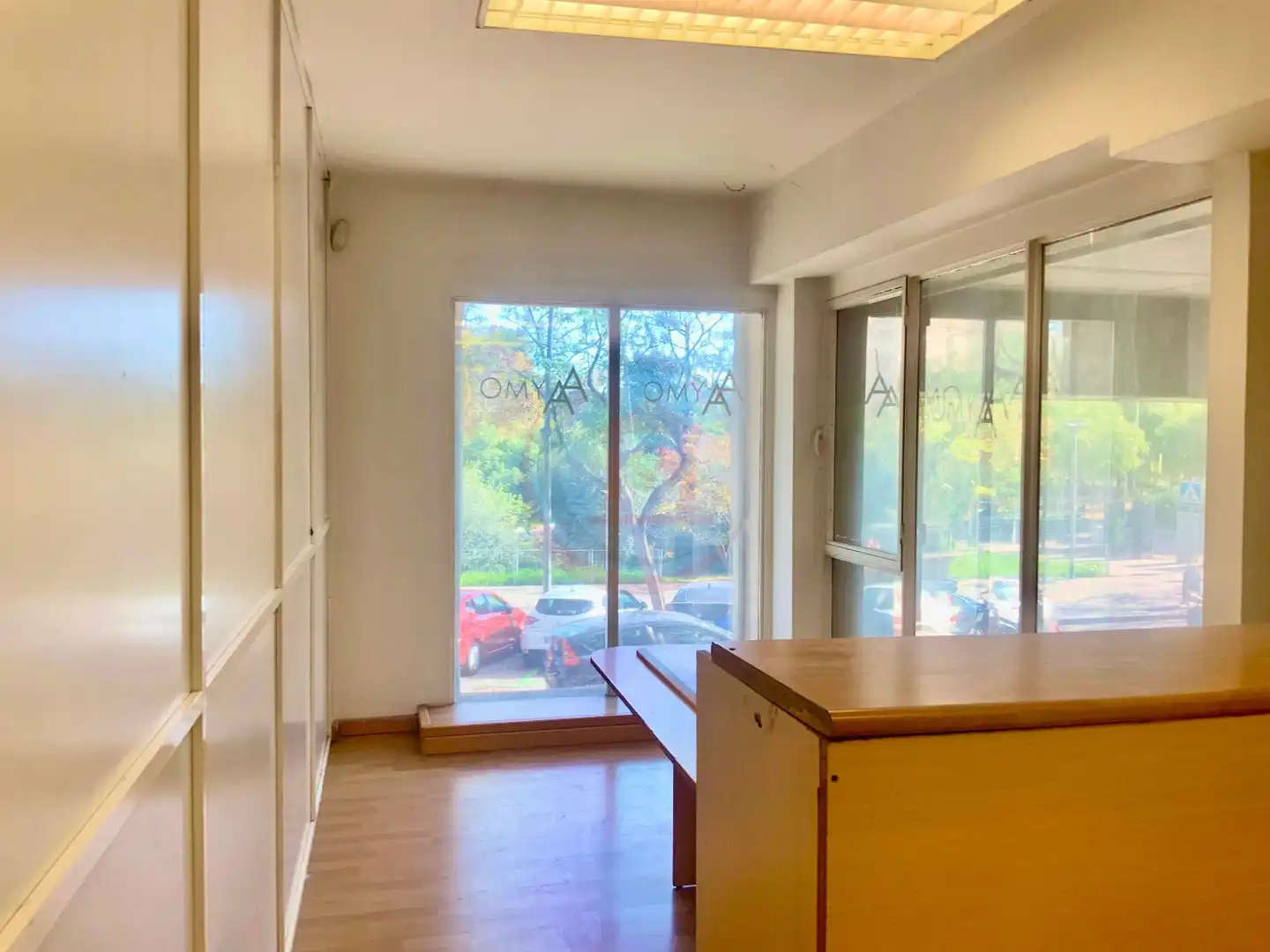 Commercial properties for rent in Barcelona  with Air Conditioner