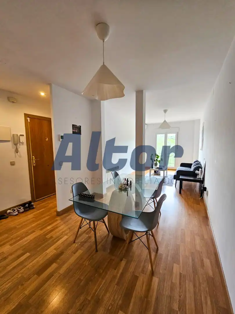 Appartement avec ascenseur à louer à DE SEGOVIA