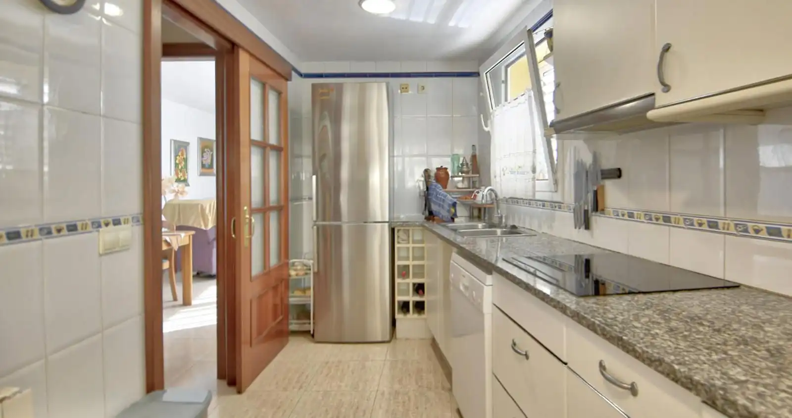 Küche von Einfamilien-Reihenhaus zum Verkauf in Palafrugell mit Klimaanlage, Heizung und Terrasse