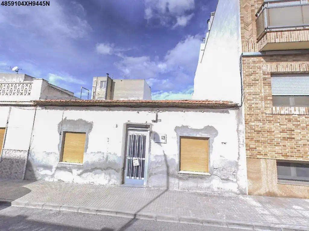 Vista exterior de Piso en venta en Aspe