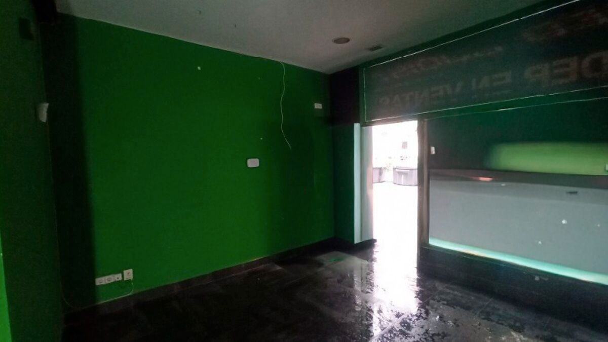 Premises for sale in  Madrid Capital