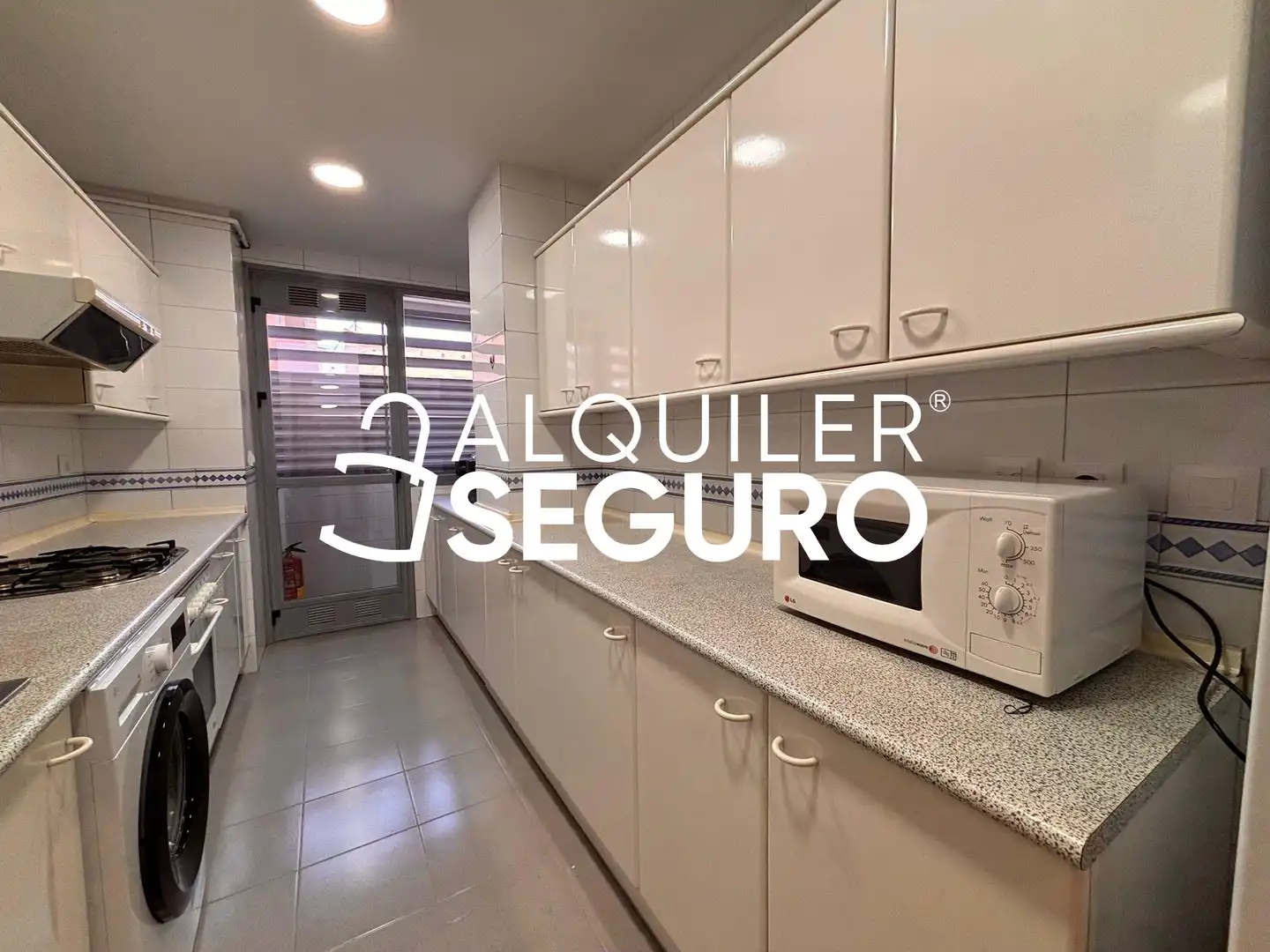 Cocina de Piso de alquiler en Madrid con Aire acondicionado y Calefacción