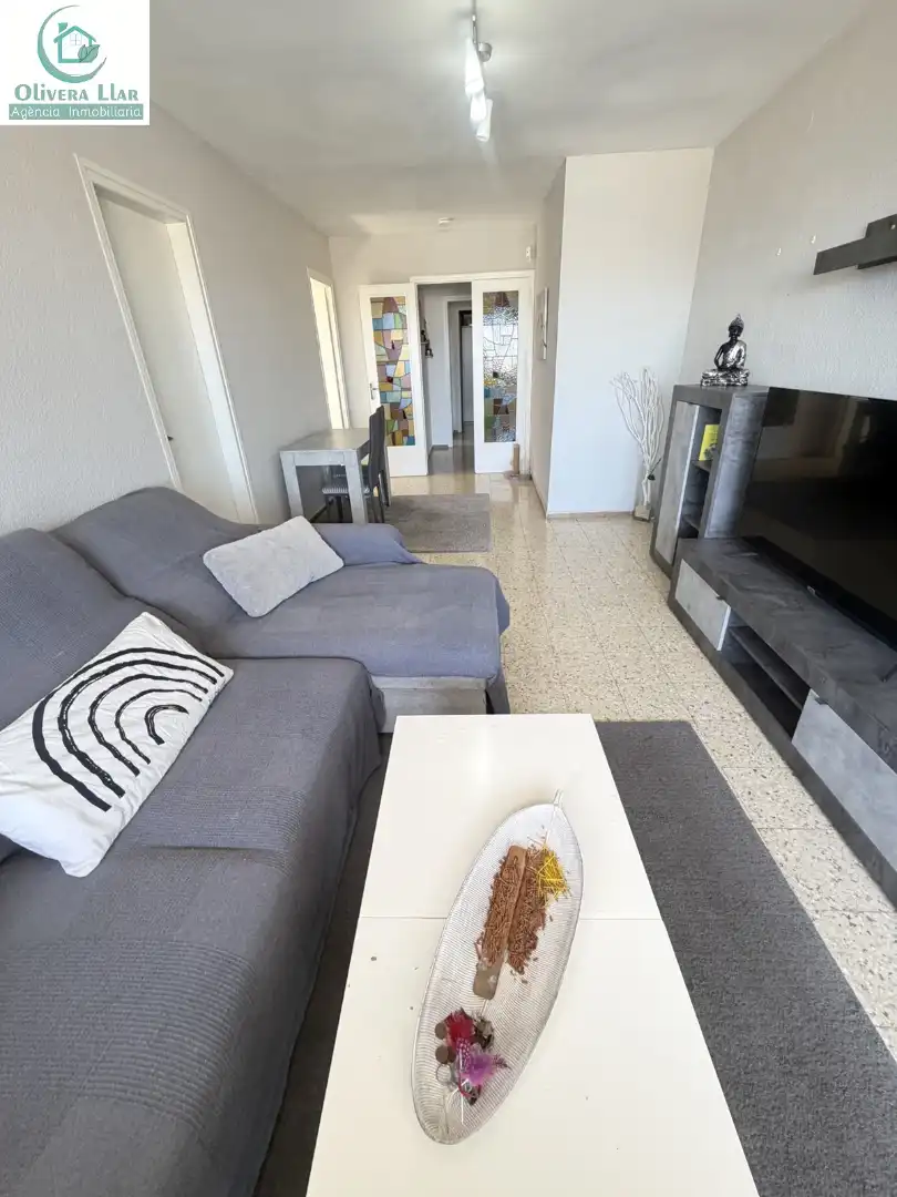 Sala d'estar de Pis en venda en Viladecans amb Forn i Balcó