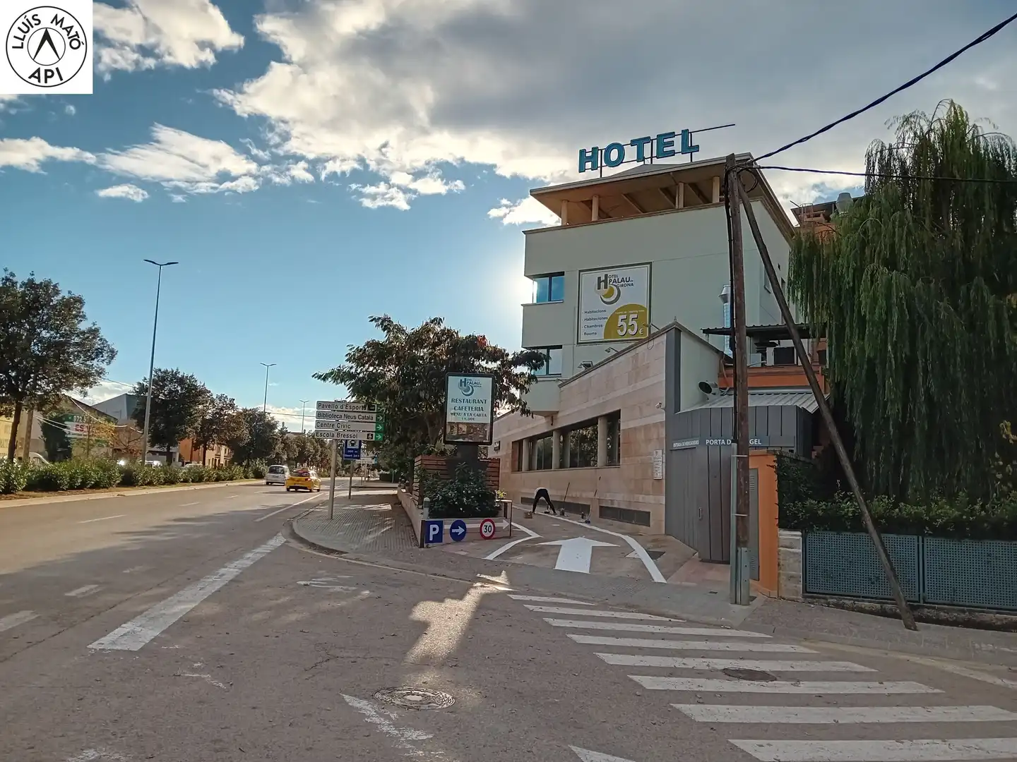 Außenansicht von Gebäude zum Verkauf in Sant Julià de Ramis