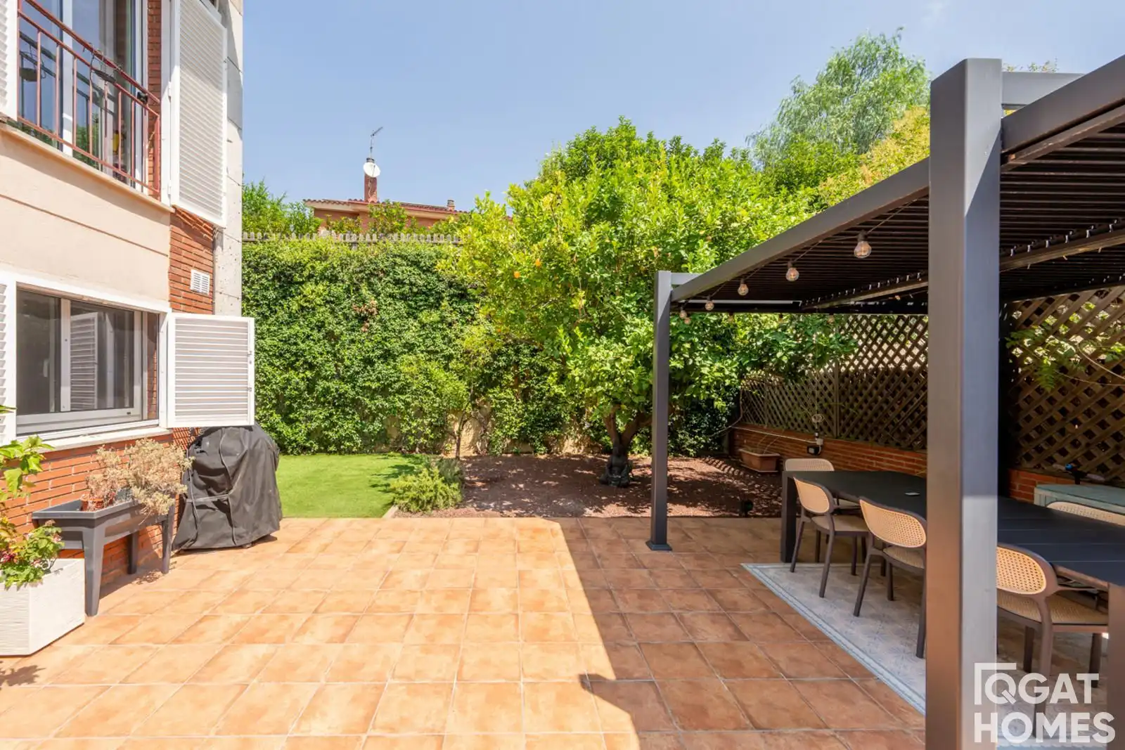 Terraza de Casa adosada en venta en Sant Cugat del Vallès con Aire acondicionado, Calefacción y Trastero