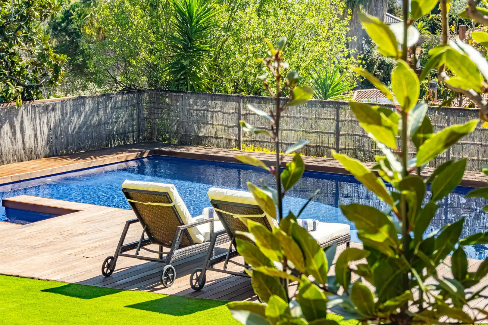 Schwimmbecken von Haus oder Chalet zur Miete in Sant Vicenç de Montalt mit Heizung und Terrasse