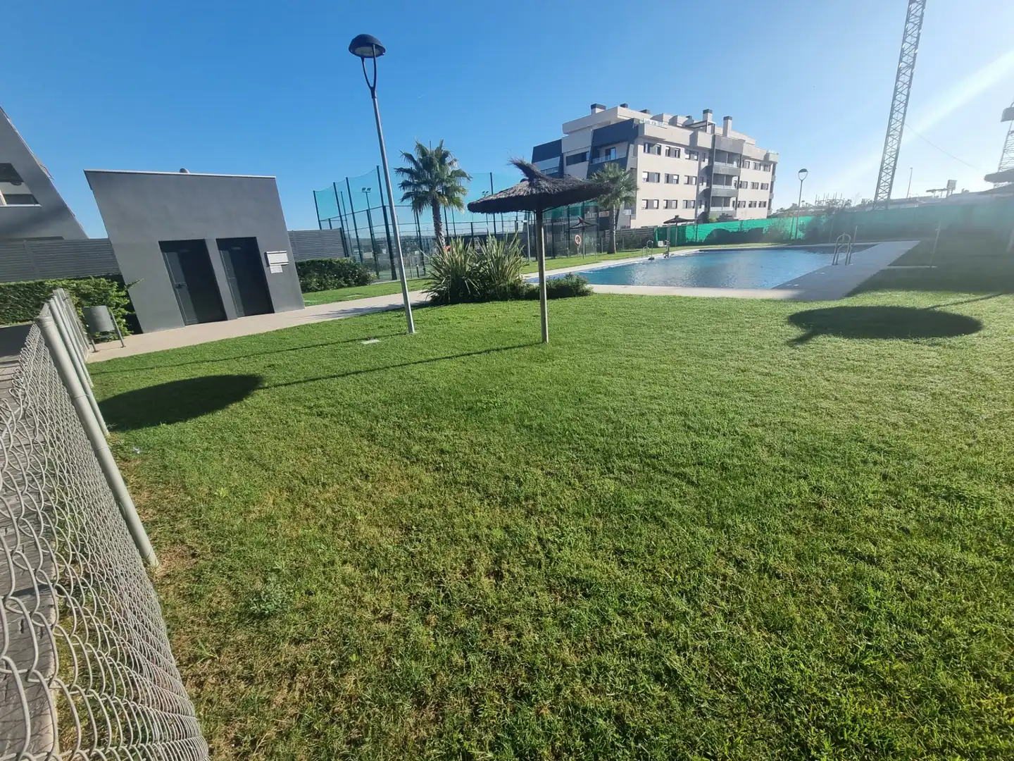Piscina de Pis de lloguer en El Puerto de Santa María amb Aire condicionat, Calefacció i Jardí privat
