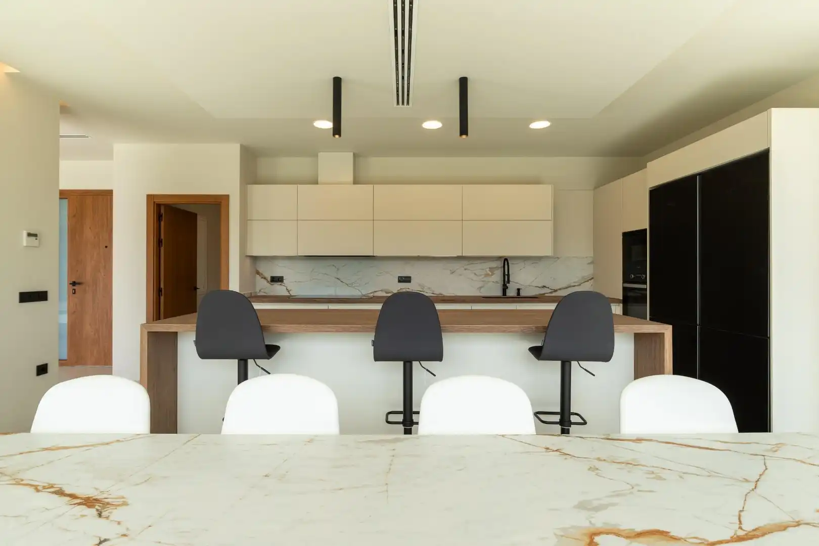 Cocina de Casa o chalet en venta en L'Ampolla con Aire acondicionado, Calefacción y Jardín privado