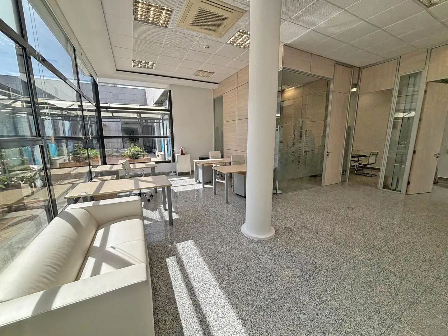 Oficina amb ascensor de lloguer a Calle Severo Ochoa 3, imagen 2
