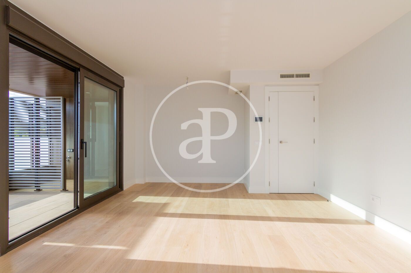 Piso de alquiler en C/ de Javier Tusell, Peñagrande