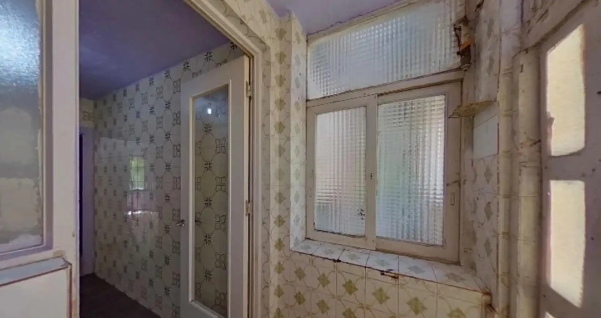 Kitchen of Flat for sale in Badalona