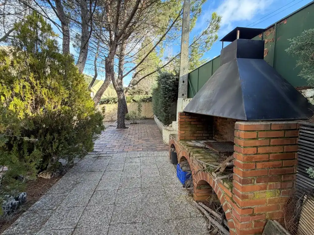 Houses for sale in Collado Mediano
