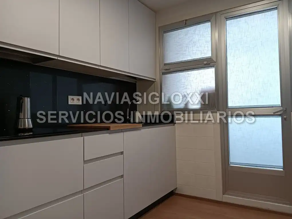 Cocina de Piso en venta en Redondela con Calefacción y Amueblado