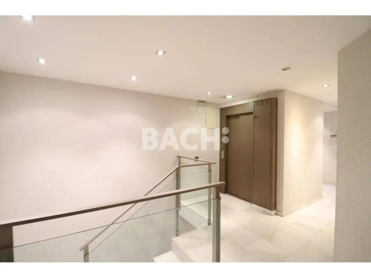 Ufficio con ascensore in affitto a Calle Jacint Verdaguer 16, imagen 16