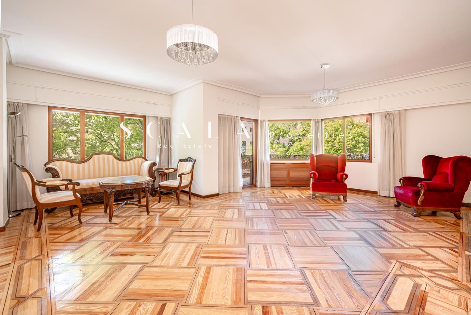 Sala d'estar de Pis de lloguer en  Madrid Capital amb Aire condicionat, Calefacció i Parquet