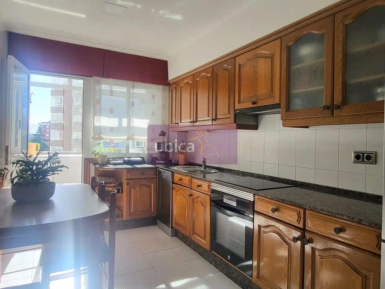 Flat with lift for sale in Sardoma - Castrelos, imagen 9
