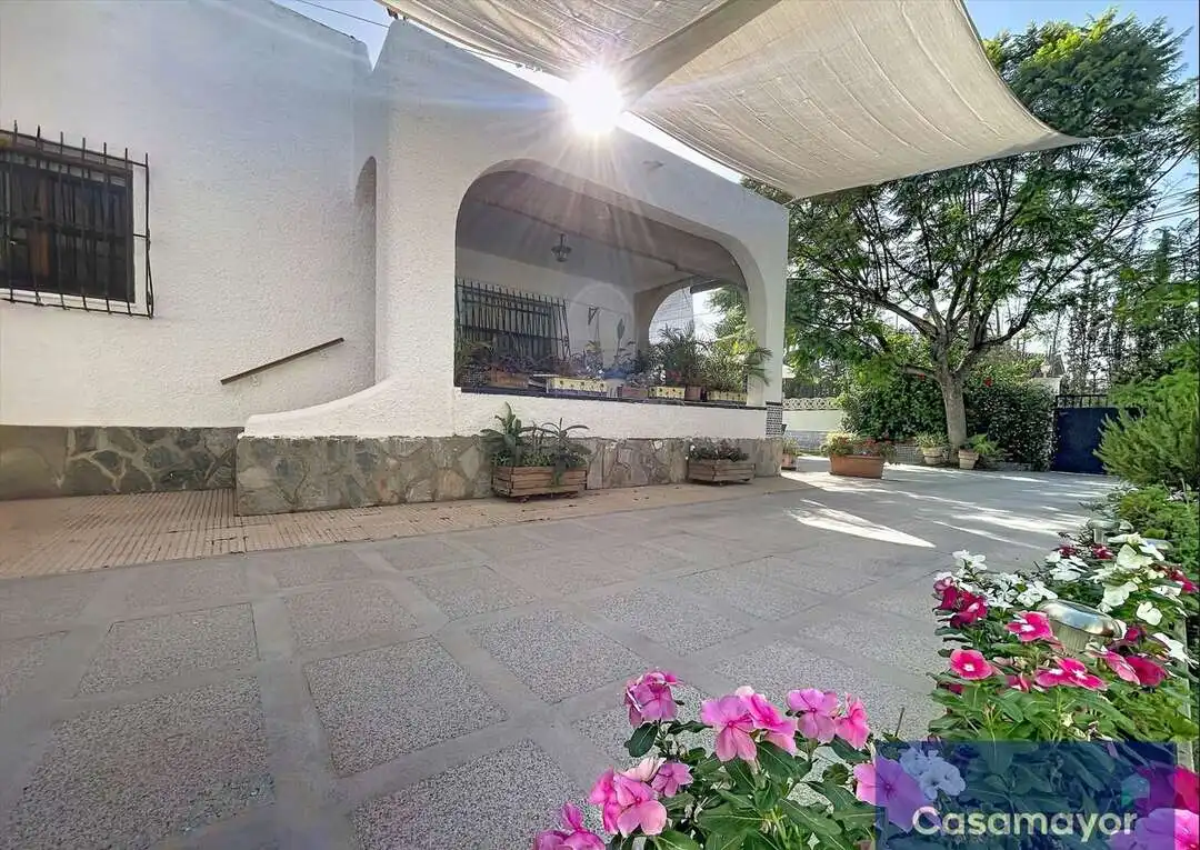 Terrassa de Casa o xalet en venda en Sant Joan d'Alacant amb Aire condicionat, Jardí privat i Piscina