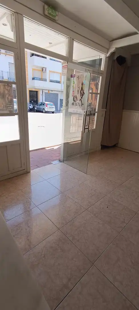 Local comercial en venda a Baena, imagen 13