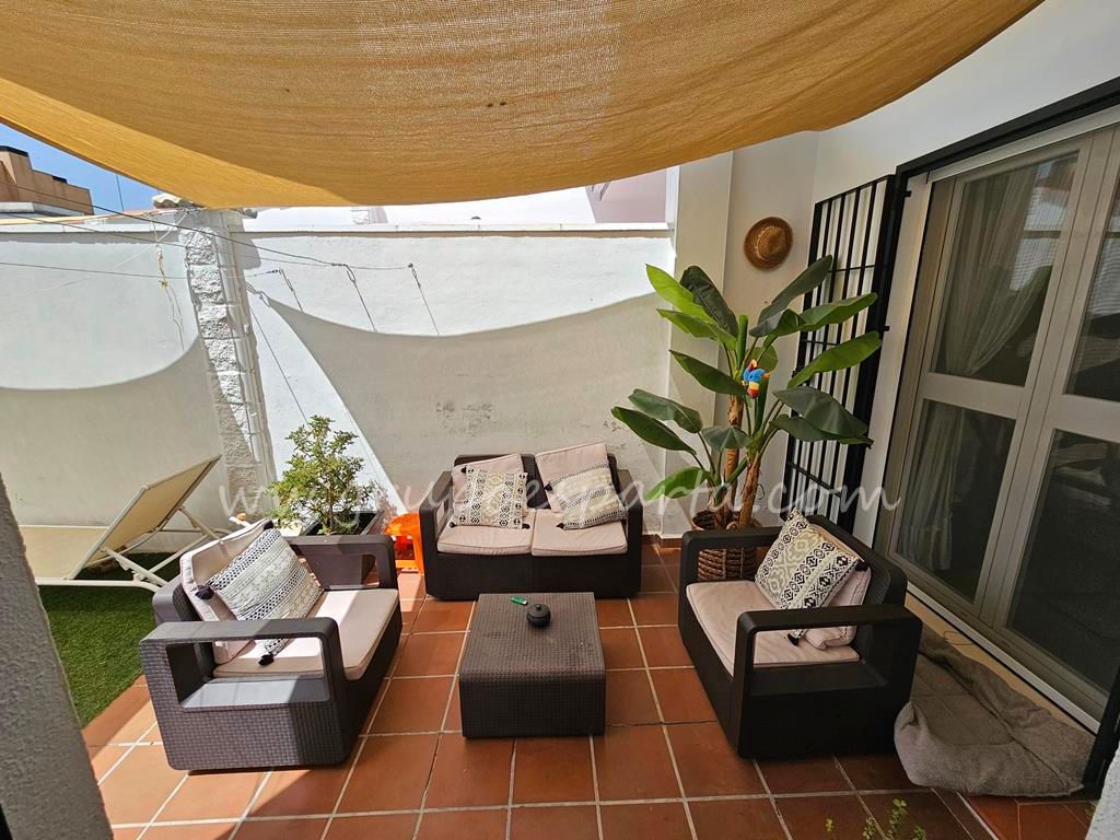 Terrace of Single-family semi-detached for sale in Huévar del Aljarafe  with Air Conditioner and Private garden