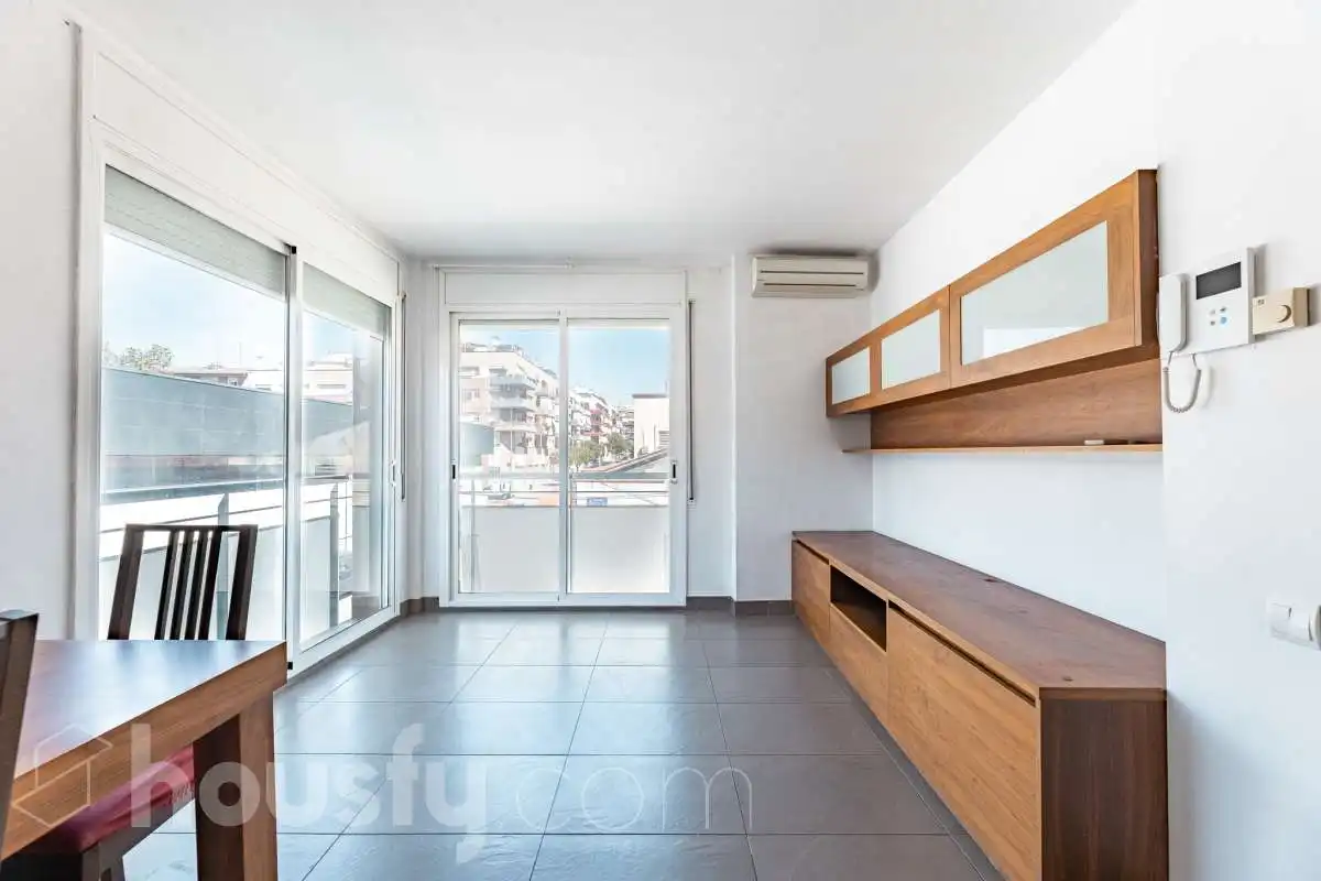Sala de estar de Piso en venta en Terrassa con Aire acondicionado, Calefacción y Parquet
