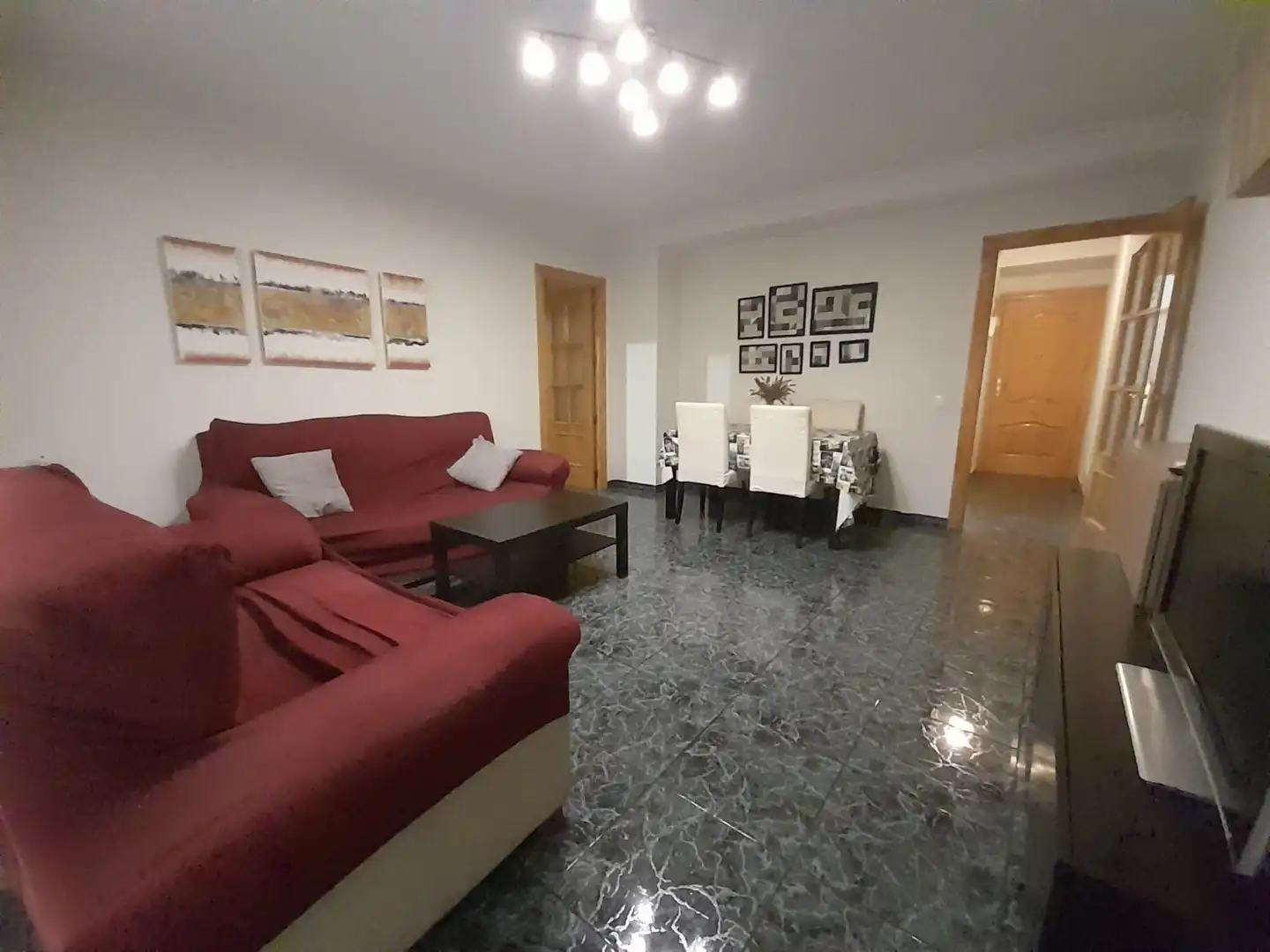 Piso con terraza en venta en Avenida Primero de Mayo, imagen 3