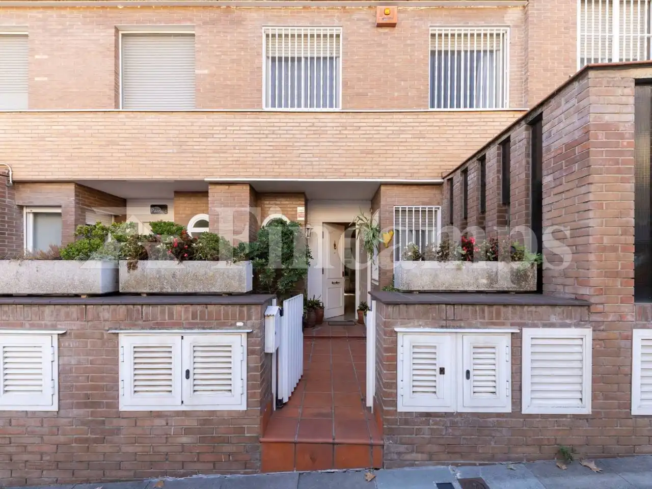Casa con jardín en venta en Calle Prudenci Bertrana, imagen 4