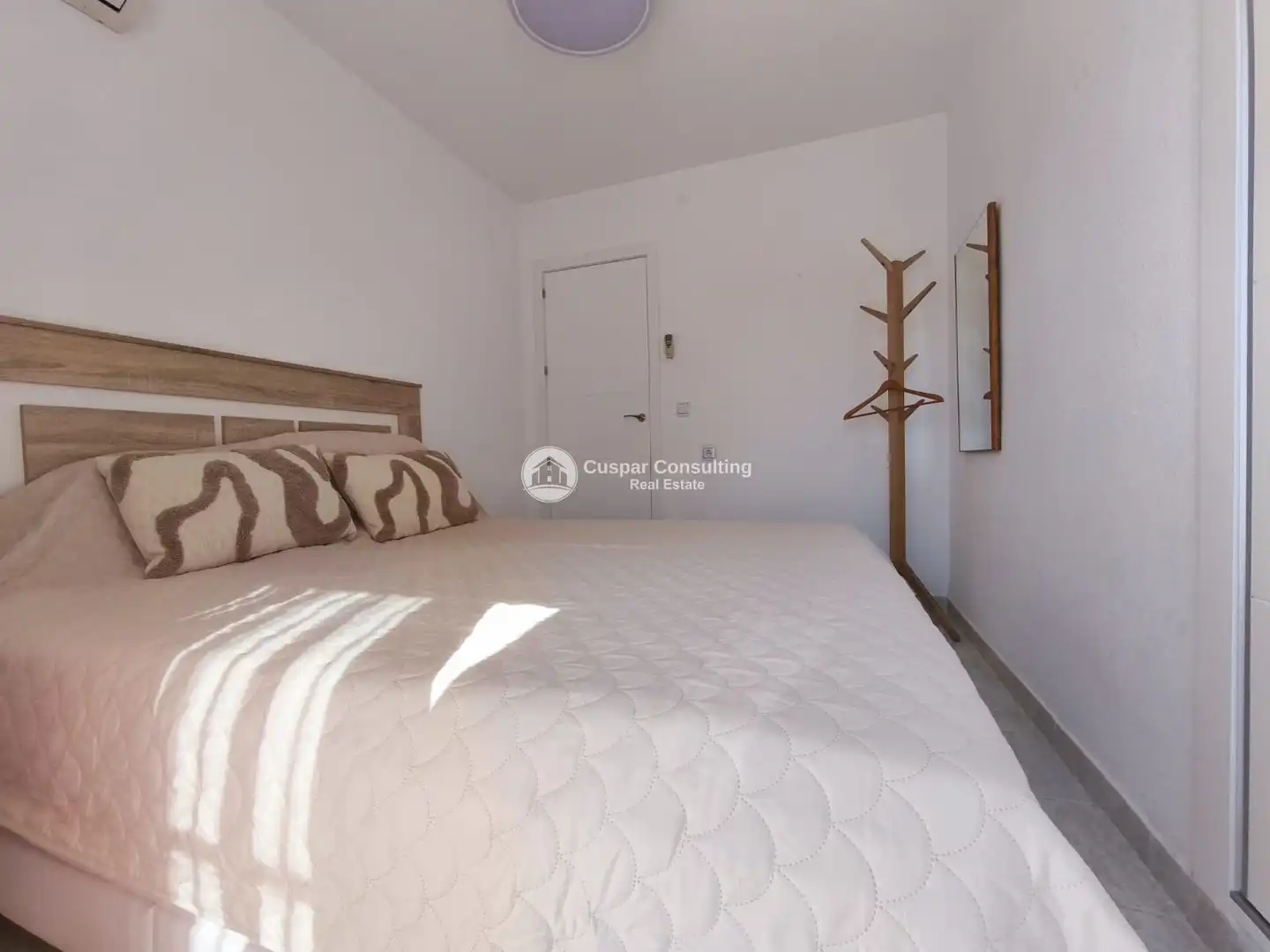 Habitación de Casa adosada en venta en San Pedro del Pinatar con Aire acondicionado, Calefacción y Terraza