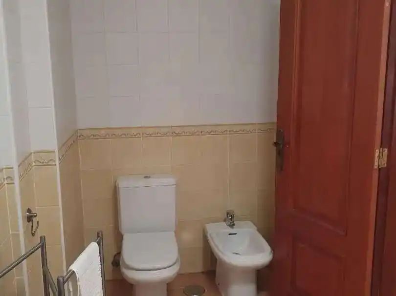 Badezimmer von Haus oder Chalet zum Verkauf in San Cristóbal de la Laguna mit Privatgarten und Abstellraum