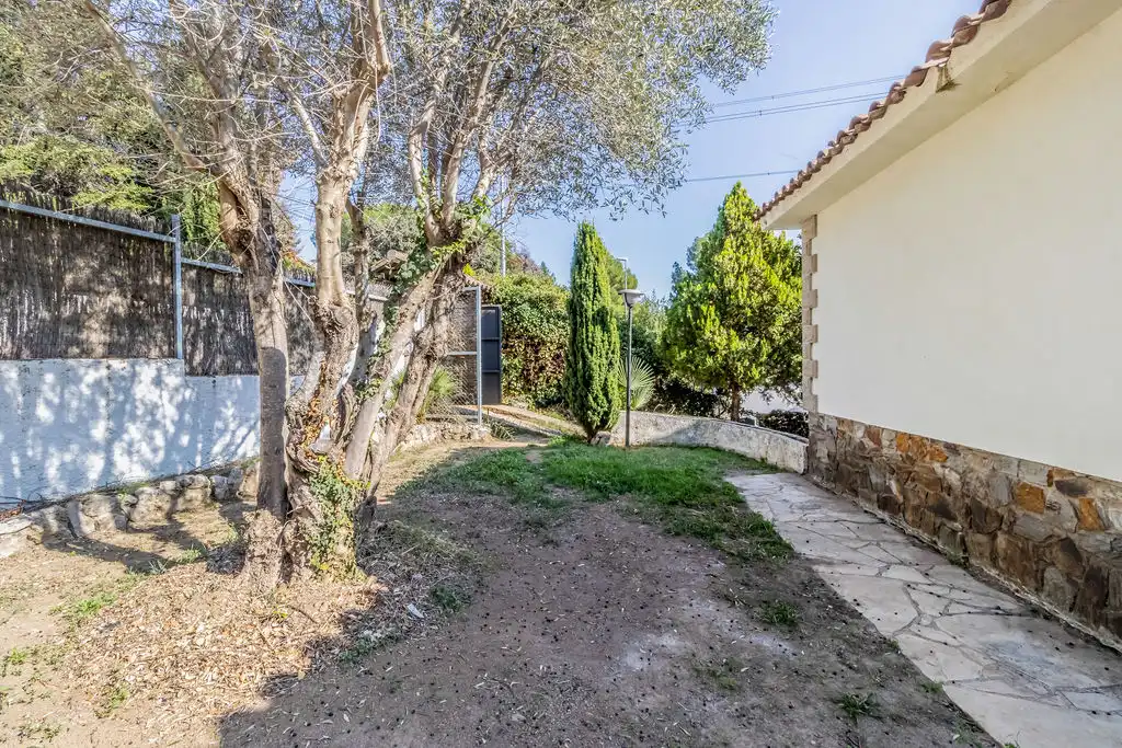 Casa o xalet en venda a C/ Guinardera , Can Font - Ca n'Avellaneda