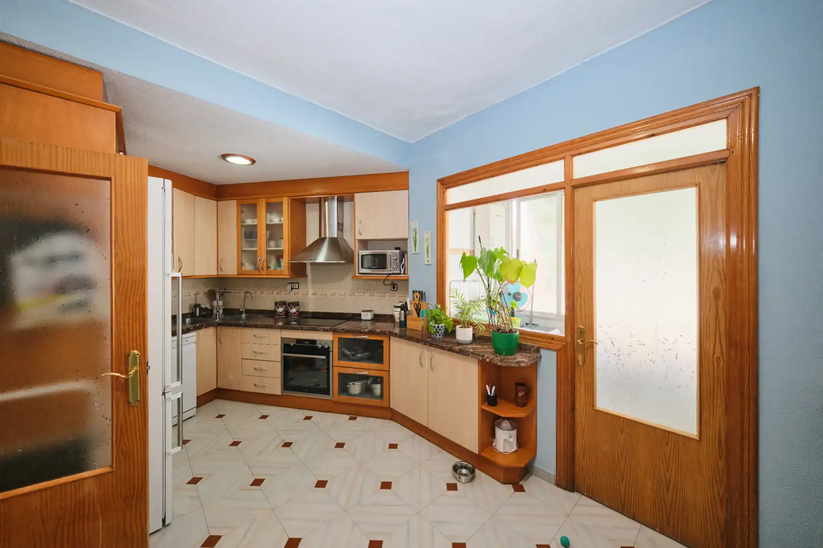 Cocina de Piso en venta en Granada con Aire acondicionado y Amueblado