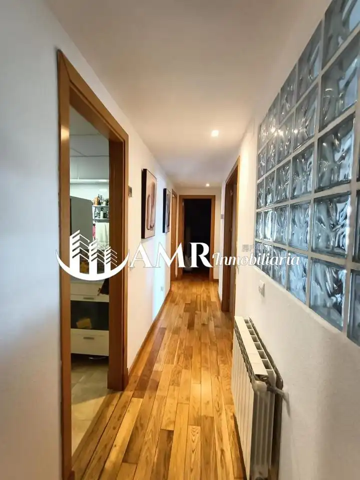 Wohnung zum Verkauf in Seseña mit Klimaanlage, Terrasse und Abstellraum