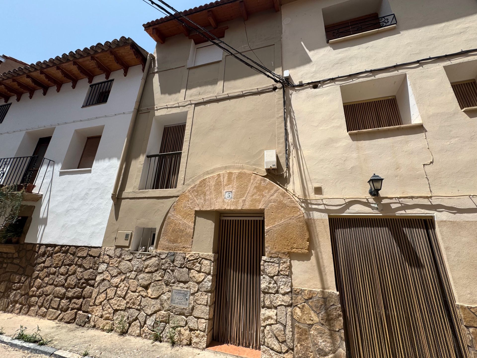 Exterior view of Single-family semi-detached for sale in La Codoñera  with Furnished and Balcony