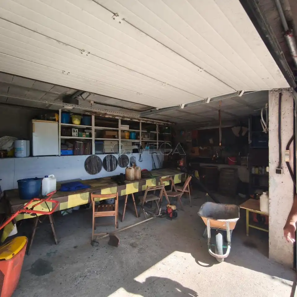 Finca rústica en venta en Mondariz con Calefacción, Jardín privado y Terraza