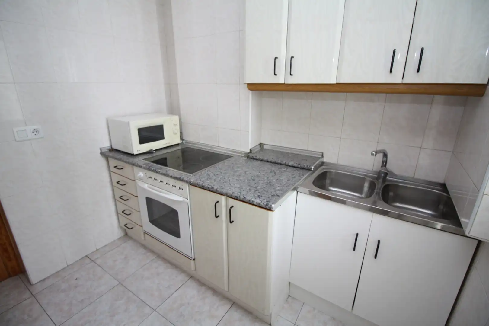 Küche von Wohnung zum Verkauf in Valladolid mit Heizung, Terrasse und Ofen