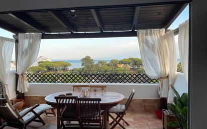 Terrasse von Dachboden miete in El Portil mit Klimaanlage und Terrasse