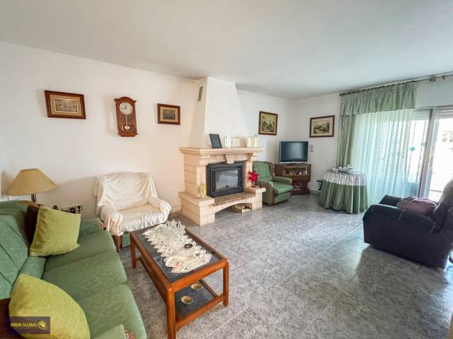 Casa adosada en Venta en Calle Calle del Madroño en Cabanillas de la Sierra