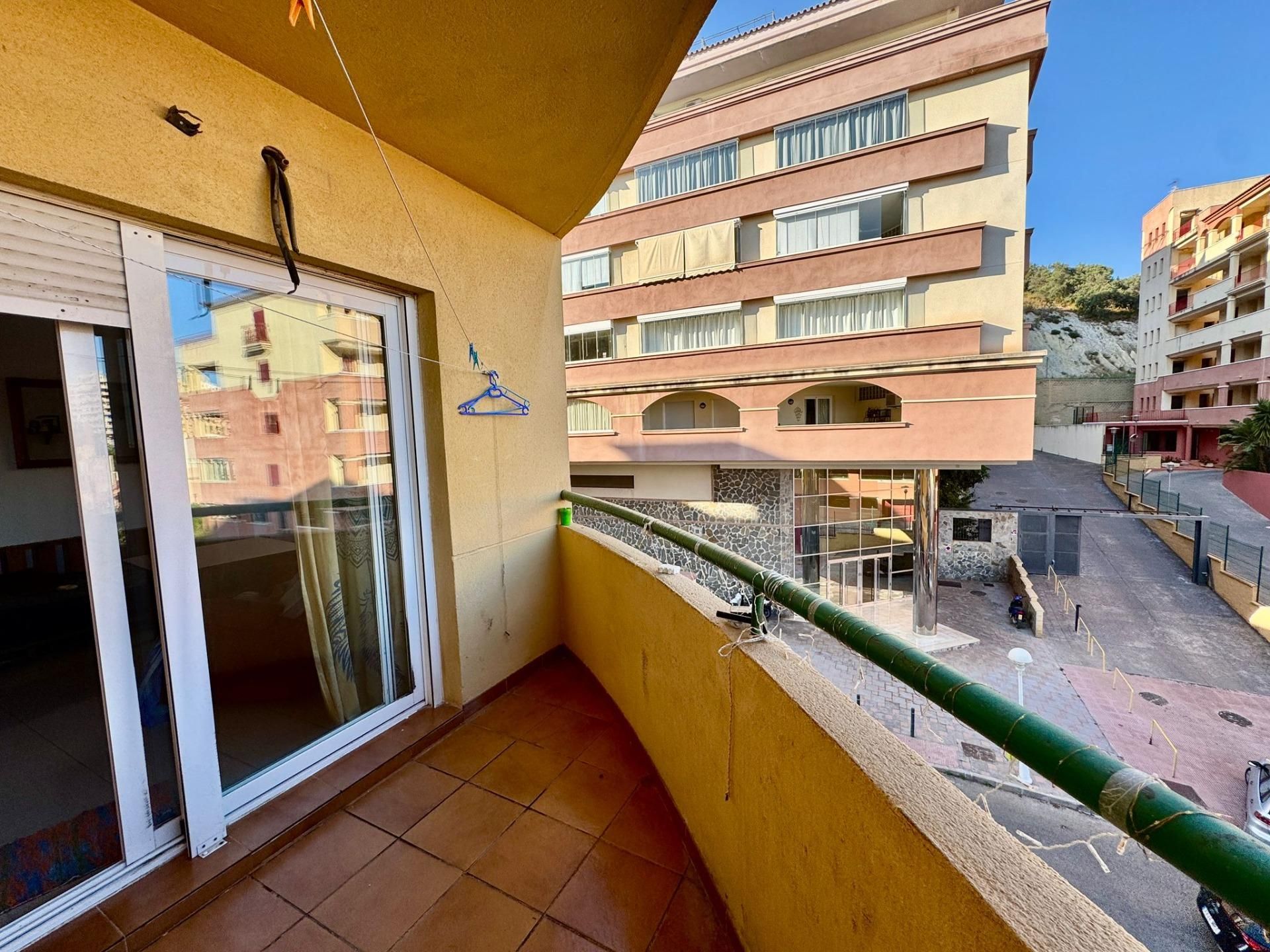 Terrassa de Apartament en venda en Fuengirola amb Jardí privat, Terrassa i Piscina comunitària