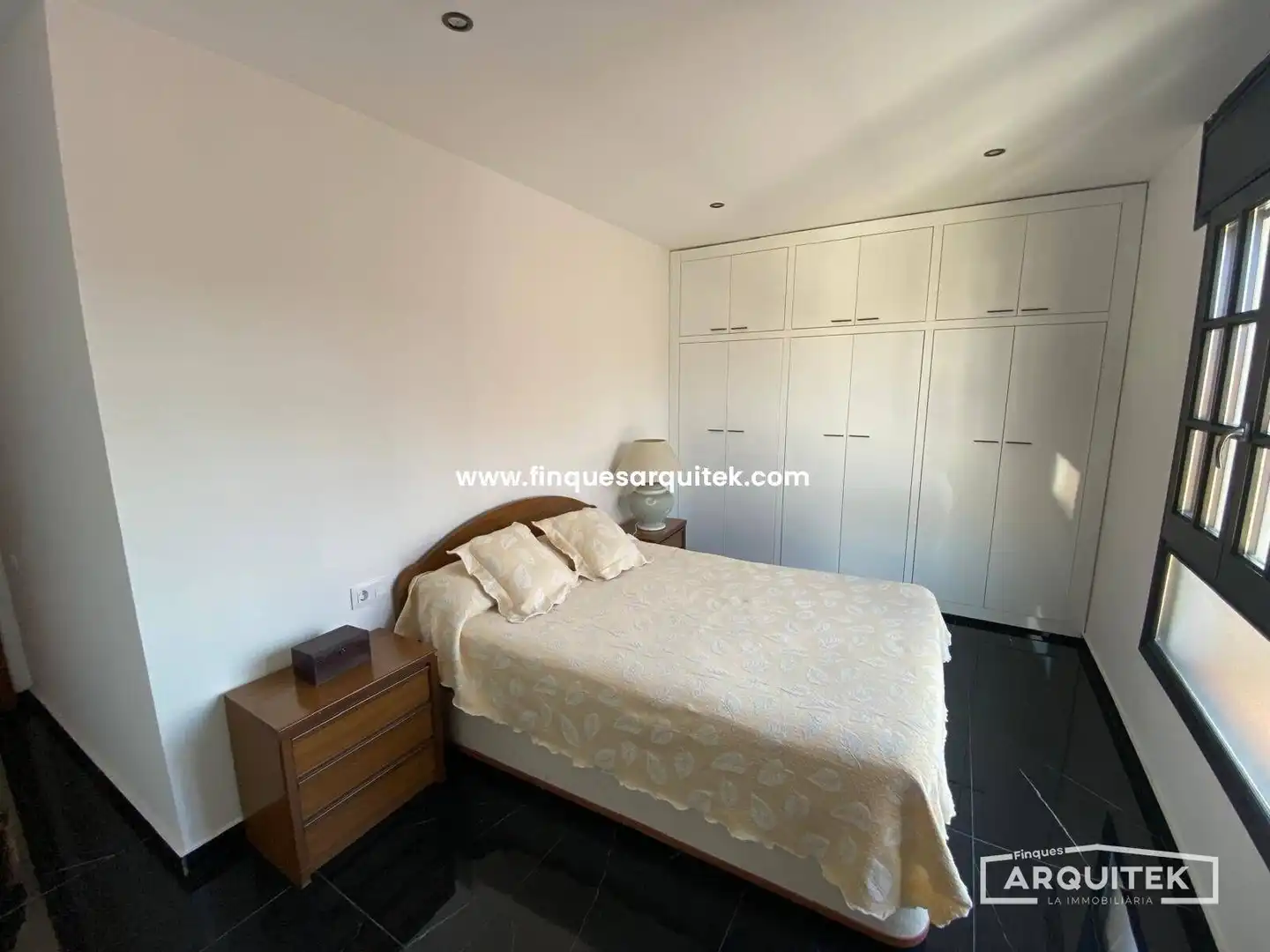 Casa adosada en venta en Rosselló