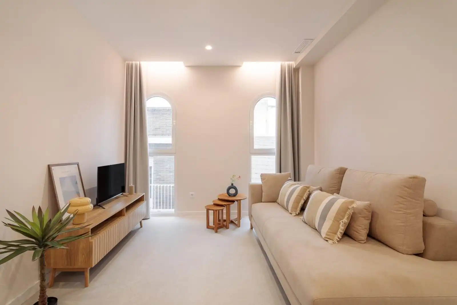 Living room of Flat for rent in Elche / Elx  with Air Conditioner, Parquet flooring and Furnished