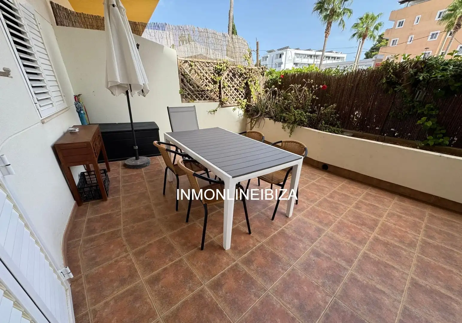 Jardín de Planta baja de alquiler en Santa Eulària des Riu con Terraza, Amueblado y Horno