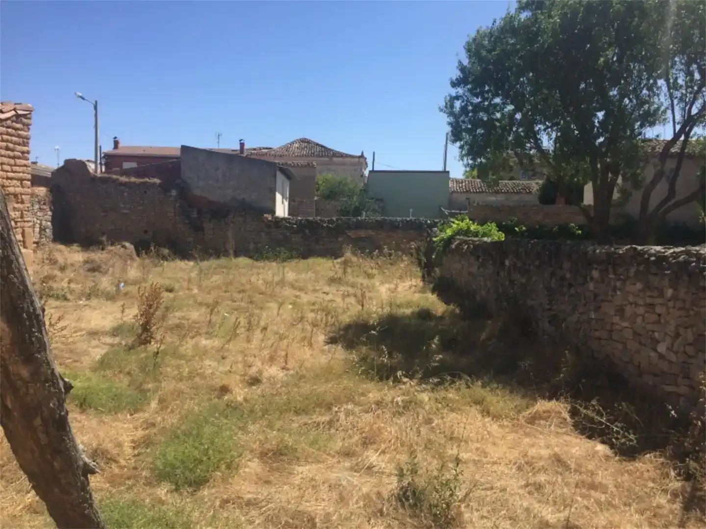 Terreno en venta en Villaverde-Mogina