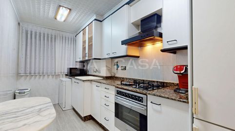 Photo 3 of Flat for sale in Carrer de Les Illes Canàries, Camí Fondo, Valencia Capital
