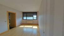 Dormitori de Casa adosada en venda en Burgos Capital amb Calefacció, Jardí privat i Parquet